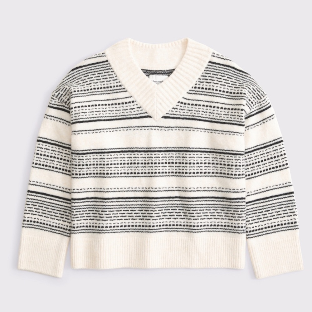 Abercrombie & Fitch High V Neck Sweater
